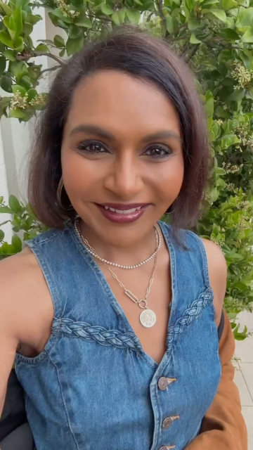 Mindy Kaling instagram post 490097